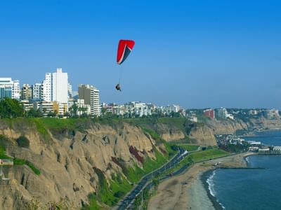 Paragliding Miraflores